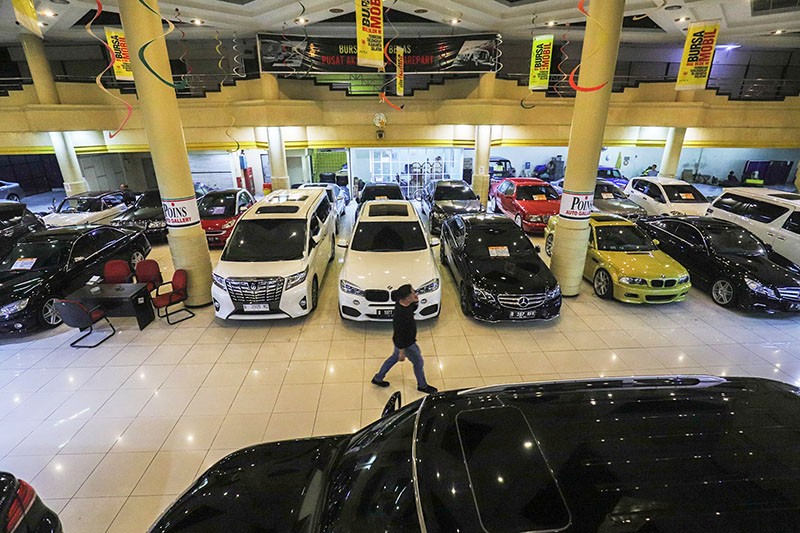 Geliat Bursa Mobil Bekas Blok M - Bagian 1