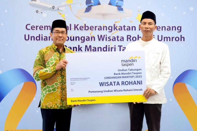 Alhamdulillah, 8 Pasangan Nasabah Dapat Undian Umrah ke Tanah Suci - Bagian 1
