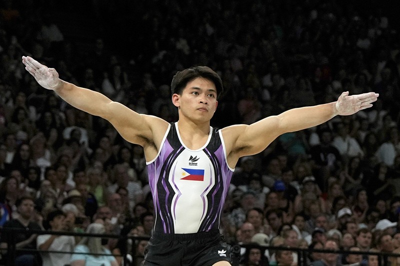 Filipina Borong 2 Emas Olimpiade 2024 Paris dari Atlet Senam Carlos Edriel Yulo - Bagian 1