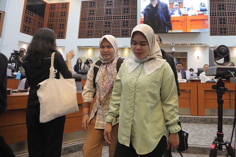 Mencari Keadilan, Keluarga Almarhum Afif Maulana Mengadu ke DPR - Bagian 4
