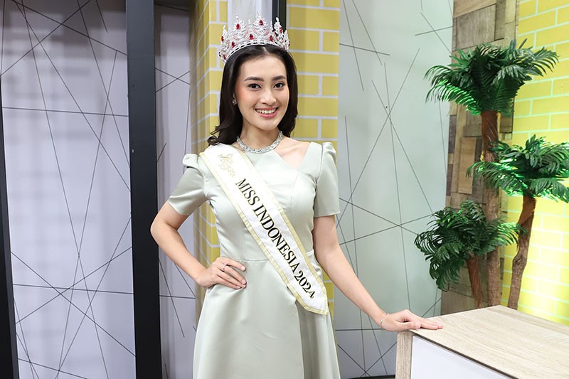 Potret Miss Indonesia 2024 Monica Sembiring Siap Menuju Ajang Miss World - Bagian 1