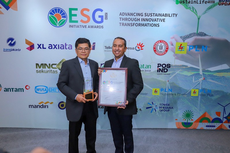 MNC Sekuritas Borong 3 Penghargaan ESG Initiative Awards 2024 - Bagian 1