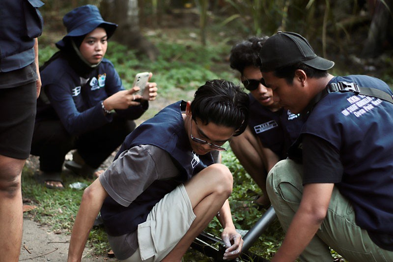 KKN di Desa Pasir Barat, Mahasiswa UIN Jakarta Pasang Lampu Tenaga Surya - Bagian 4