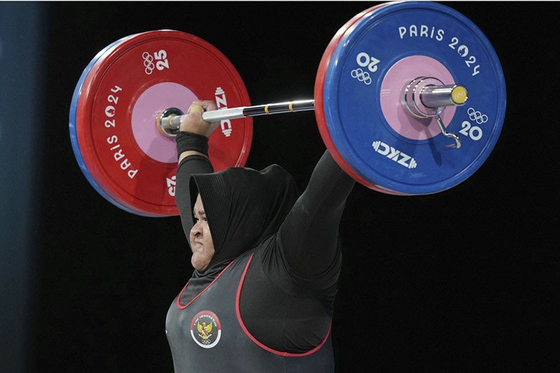 Momen Perjuangan Lifter Nurul Akmal pada Final Angkat Besi Olimpiade 2024 - Bagian 2