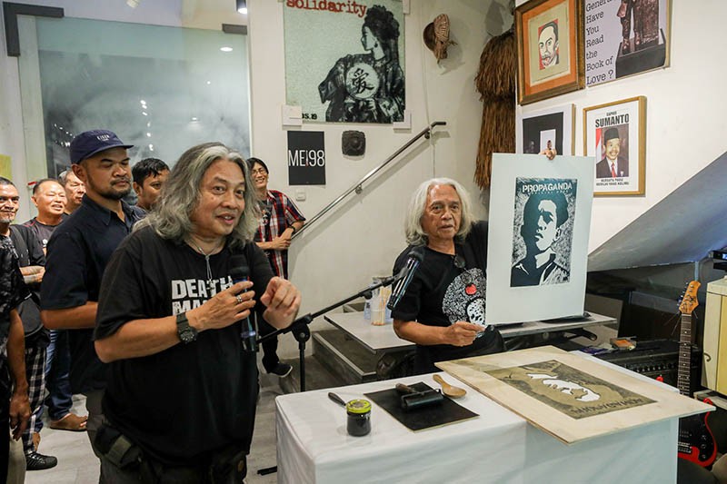 Pameran Karya Seni Cukil dan Poster Bertajuk Propaganda: Official Hoax - Bagian 5