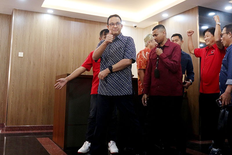 Anies Baswedan Ditemani Tom Lembong Datangi Kantor PDIP Bahas Pilkada 2024 - Bagian 1