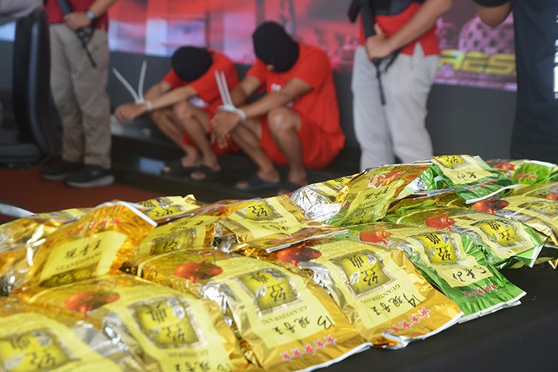 Peredaran 18 Kg Sabu dan Ribuan Butir Ekstasi Transnasional Diungkap Polda Jateng - Bagian 1