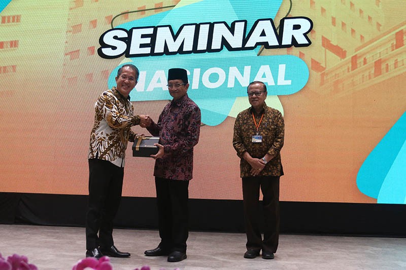 Unika Atma Jaya Gelar Seminar Nasional Bahas Persaudaraan Melalui Keberagaman - Bagian 4