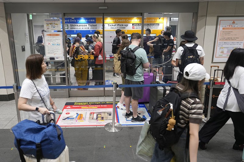 Jepang Dihantam Badai Topan Shanshan, Seluruh Perjalanan Kereta Stop Sementara - Bagian 2