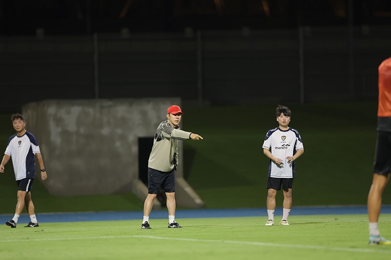 Semangat Maarten Paes Latihan Perdana bersama Timnas Indonesia - Bagian 3