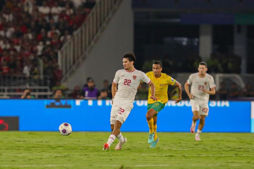 Maarten Paes Jatuh Bangun Selamatkan Gawang Timnas Indonesia Digempur Australia - Bagian 4