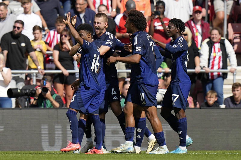 Setan Merah Ngamuk, Man United Gulung Southampton 0-3 - Bagian 1