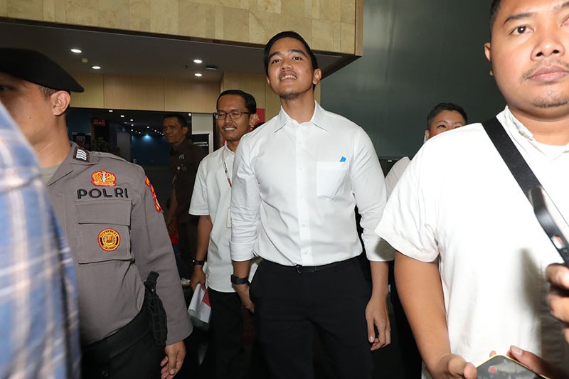 Tampang Kaesang Mengaku ke Amerika Nebeng Pesawat Jet Pribadi Milik Teman  - Bagian 2