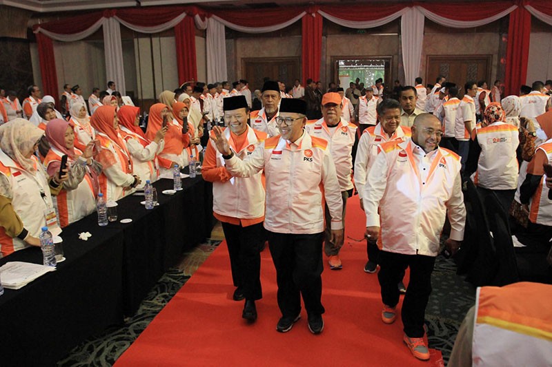 Tutup Rakernas, PKS Fokus Gerakkan Mesin Partai pada Pilkada 2024 - Bagian 1