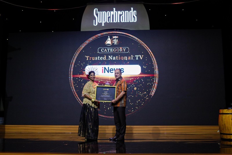 Top! iNews TV dan Okezone Raih Penghargaan Superbrands - Bagian 1
