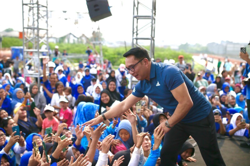 Ridwan Kamil Ajak Masyarakat Hidup Sehat dengan Berolahraga - Bagian 2