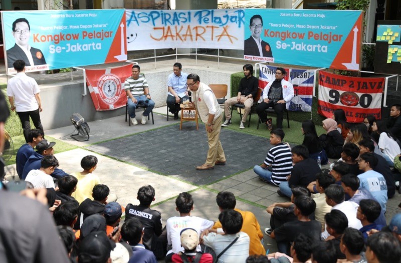 Ridwan Kamil Nongkrong Bareng Ratusan Pelajar se-Jakarta, Berikan Pesan Ini - Bagian 3