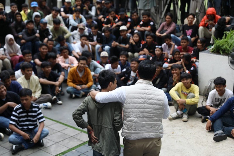 Ridwan Kamil Nongkrong Bareng Ratusan Pelajar se-Jakarta, Berikan Pesan Ini - Bagian 2