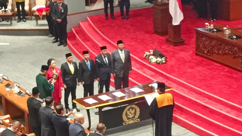 Puan Maharani Kembali Ditunjuk Jadi Ketua DPR - Bagian 1
