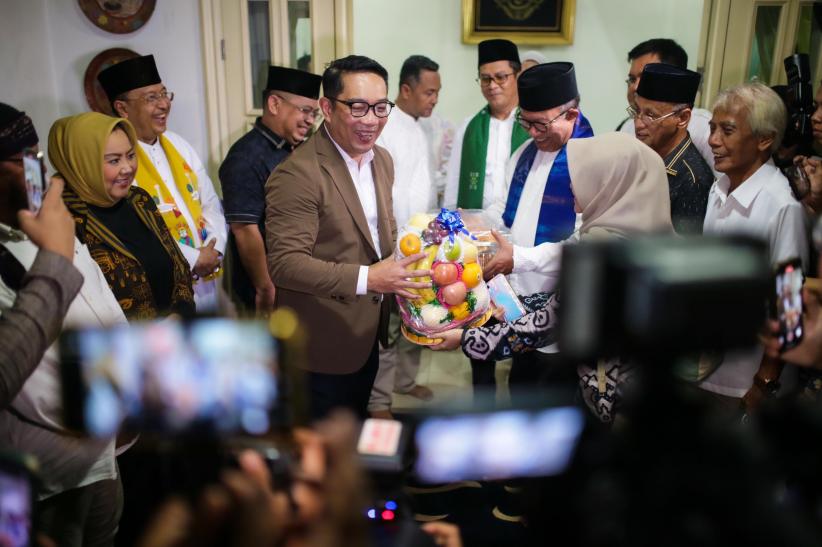 Bamus Suku Betawi 1982 Dukung Ridwan Kamil-Suswono Pimpin Jakarta - Bagian 1
