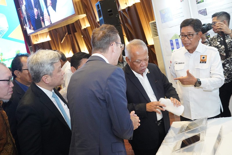 Hadapi Tatangan Perubahan Iklim Global dengan Transisi Energi Hijau  - Bagian 1