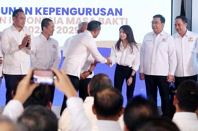 Clarissa Tanoesoedibjo Ditunjuk sebagai Waketum Kadin Bidang Komunikasi dan Informatika - Bagian 1