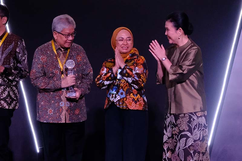 Penghargaan Annual Report Award 2023 - Bagian 1