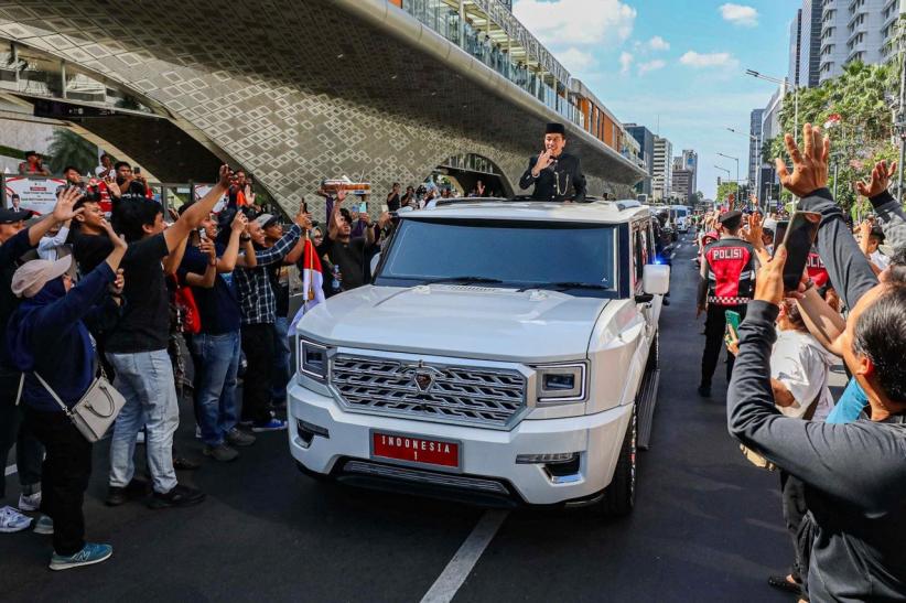 Jokowi Pulang Kampung Naik Maung - Bagian 1
