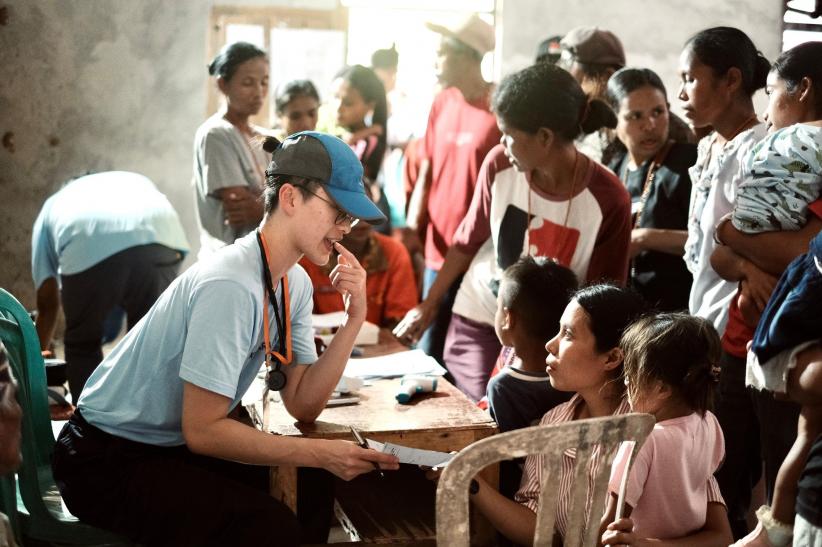 Pengobatan Gigi Gratis untuk Masyarakat Sumba - Bagian 1