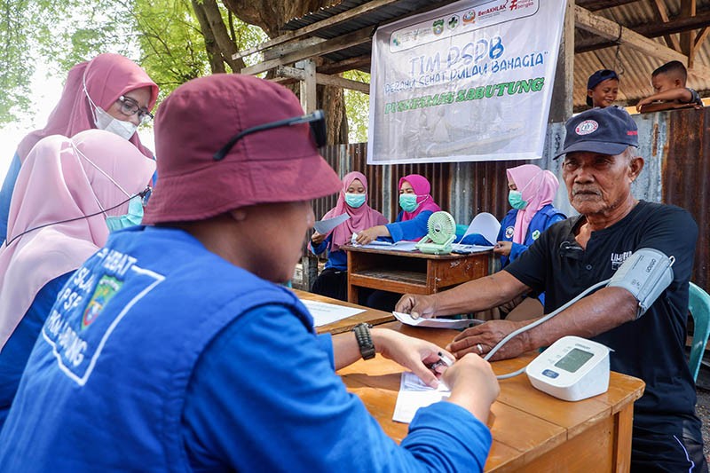 Potret Layanan Kesehatan ke Pulau-Pulau Terpencil - Bagian 4