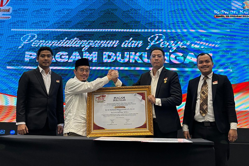 Ribuan Pengacara Dukung Ridwan Kamil-Suswono, Bertekad Menangkan Satu Putaran  - Bagian 1