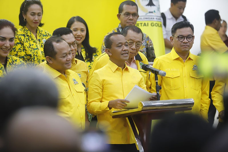 Ekspresi Bahlil Umumkan Susunan Pengurus DPP Partai Golkar - Bagian 3