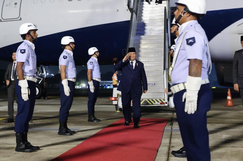 Presiden Prabowo Tiba di Brasil, Disambut Pasukan Tentara Jajar Kehormatan - Bagian 1