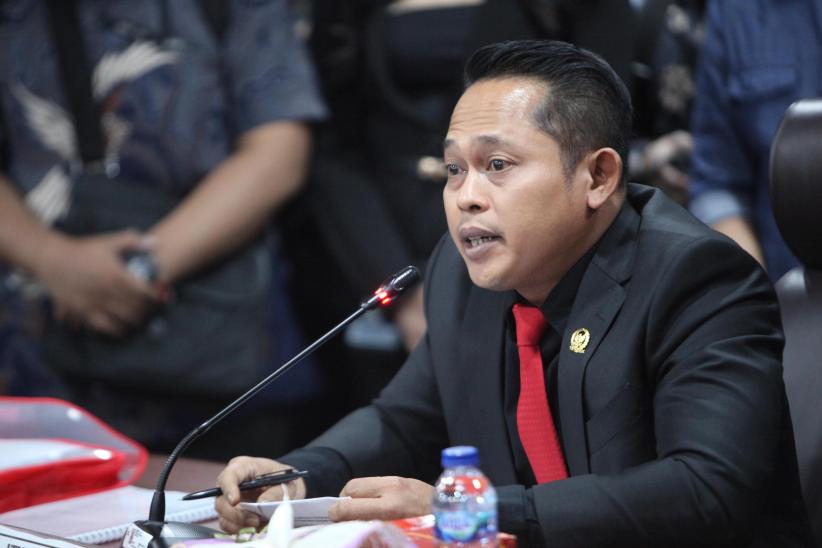 Gegara Unggahan Soal Partai Coklat, Anggota DPR Ini Kena Sanksi MKD - Bagian 2