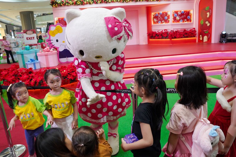 Serunya Mengisi Libur Natal dan Tahun Baru bersama Hello Kitty - Bagian 4