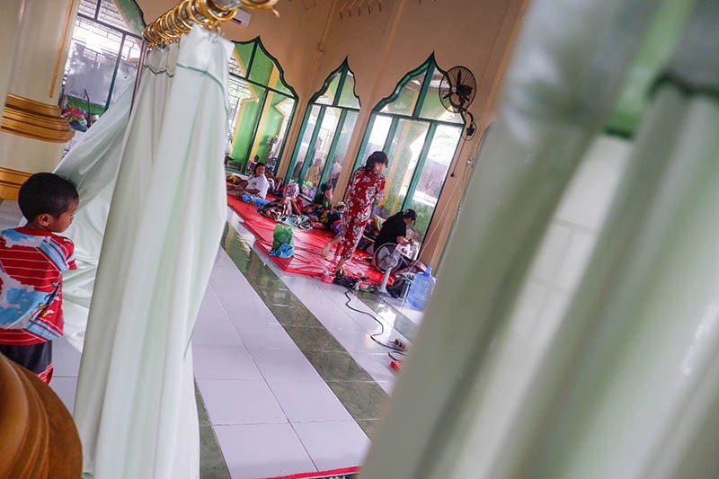 Potret Pengungsi Banjir, Rumah Terendam Sejak Beberapa Hari di Makassar  - Bagian 4