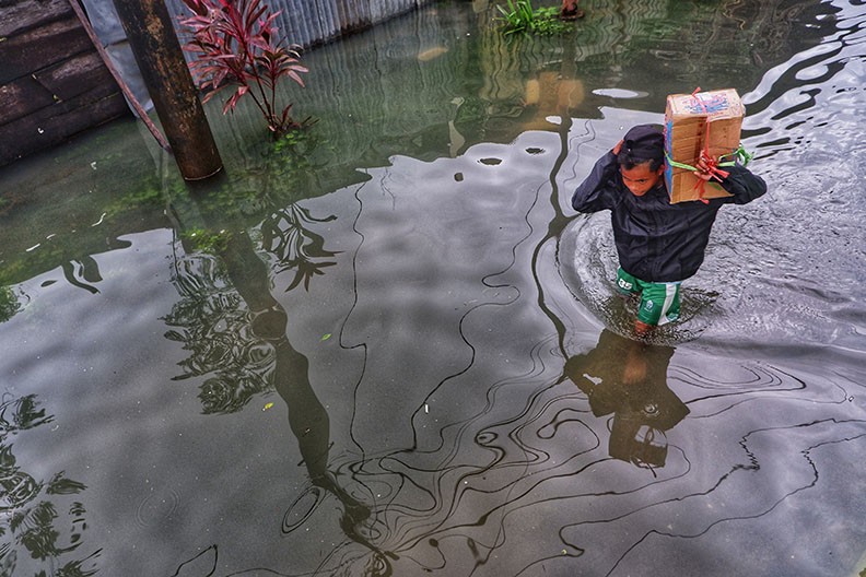 Penampakan Banjir Rendam 3 Kabupaten/Kota di Sulsel Imbas Cuaca Ekstrem - Bagian 5