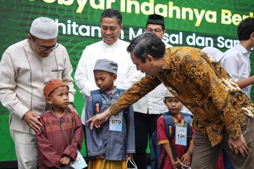 Khitanan Massal dan Santunan Yatim Piatu - Kaum Dhuafa - Bagian 2