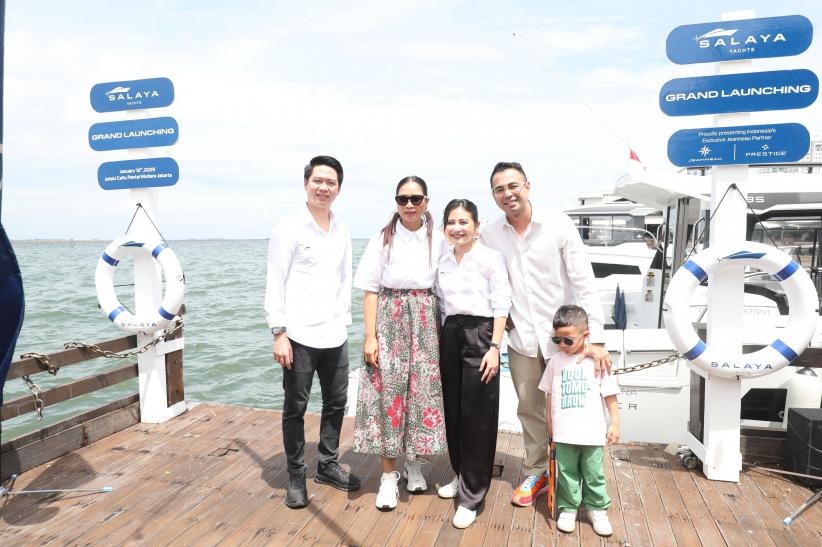 Momen Wamen Ni Luh hingga Raffi Ahmad Naik Kapal Salaya Yacht - Bagian 3