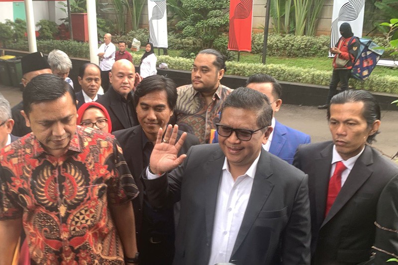 Hasto Kristiyanto Diperiksa KPK Sebagai Tersangka Kasus Suap Harun Masiku - Bagian 1