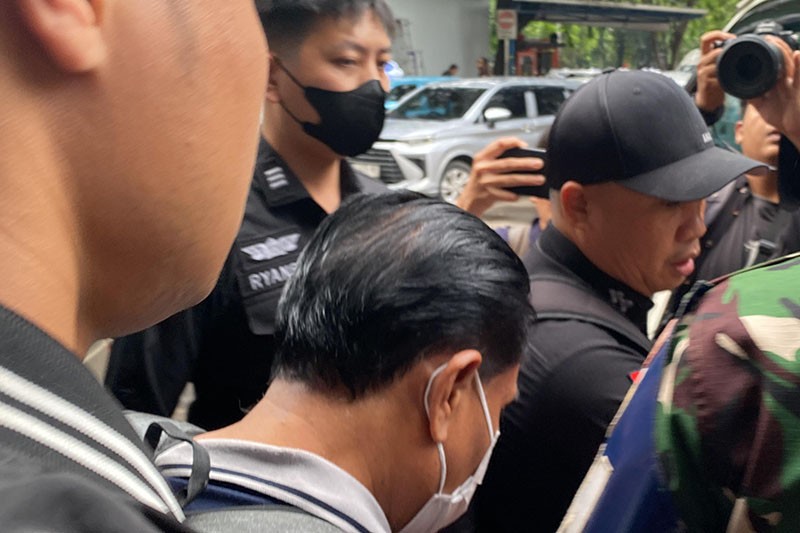 Tampang Mantan Ketua PN Surabaya Diamankan Kejagung Terkait Kasus Ronald Tannur - Bagian 3