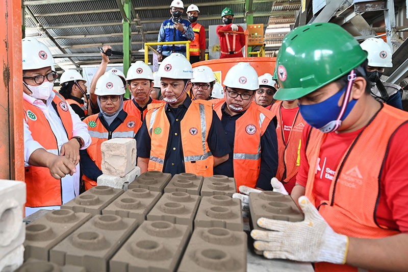 SIG Dorong Penggunaan Bata Interlock Presisi untuk Wujudkan 3 Juta Rumah - Bagian 1