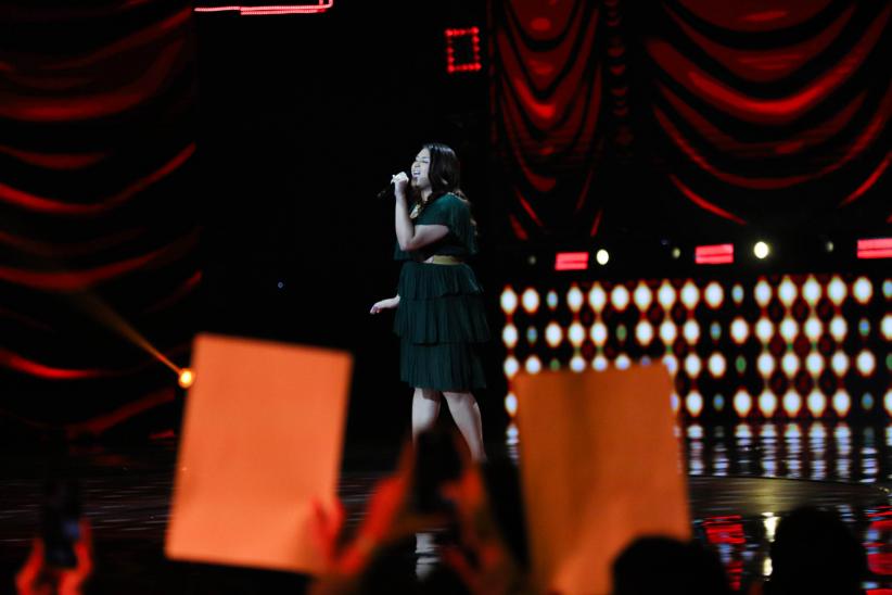 Anjelia Dom Bawa Lagu Summertime di Spektakuler Show 1 Indonesian Idol - Bagian 2