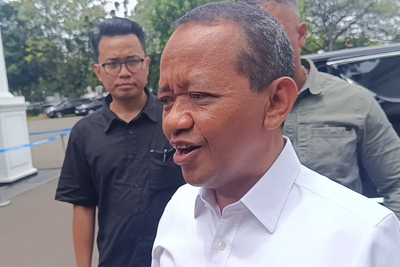 Ekspresi Bahlil Dipanggil Prabowo ke Istana di Tengah Polemik Gas LPG 3 Kg - Bagian 3