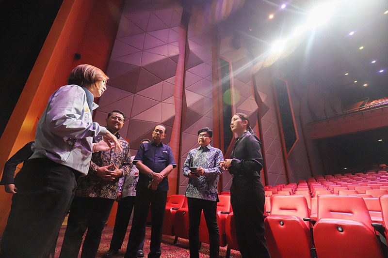 Angela Tanoesoedibjo Terima Kunjungan Menteri dan Wamen Ekonomi Kreatif di iNews Tower - Bagian 5