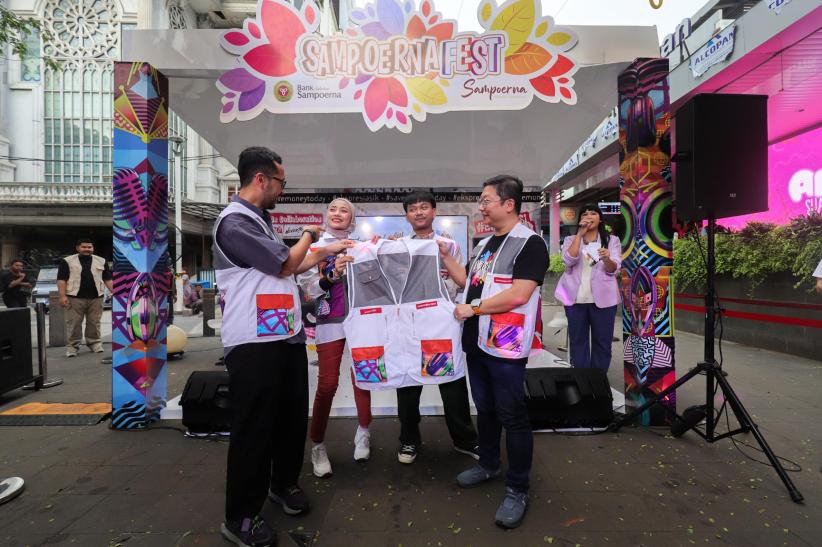 Gen Z Belajar Literasi dan Inklusi Keuangan di Sampoerna Fest 2025 - Bagian 4