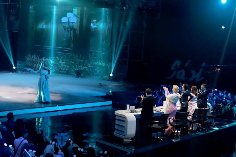 Anjelia Dom Sukses Dapat Standing Ovation dari 5 Juri Indonesian Idol - Bagian 5