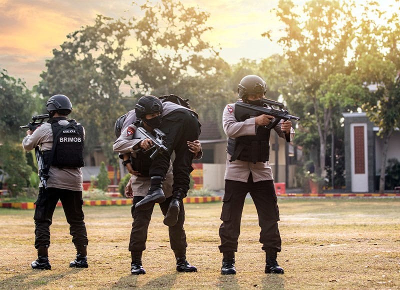 Perlindungan untuk Prajurit TNI Polri - Bagian 5