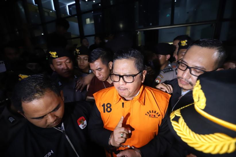 Hasto Kristiyanto Digiring ke Rutan KPK - Bagian 1