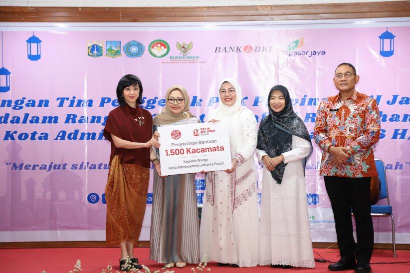 Donasi 1.500 Kacamata untuk Warga Jakarta Pusat - Bagian 1
